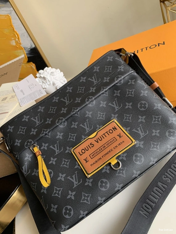 Rep ladies BAG VUITTON LOUIS MESSENGER 0815
